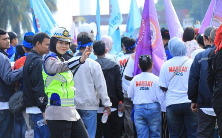 Polri Apresiasi Massa Buruh Sampaikan Aspirasi Tertib pada Peringatan May Day